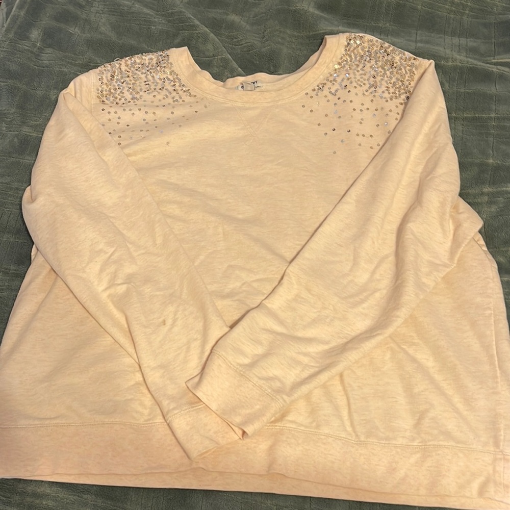 Women’s old navy sweatshirt